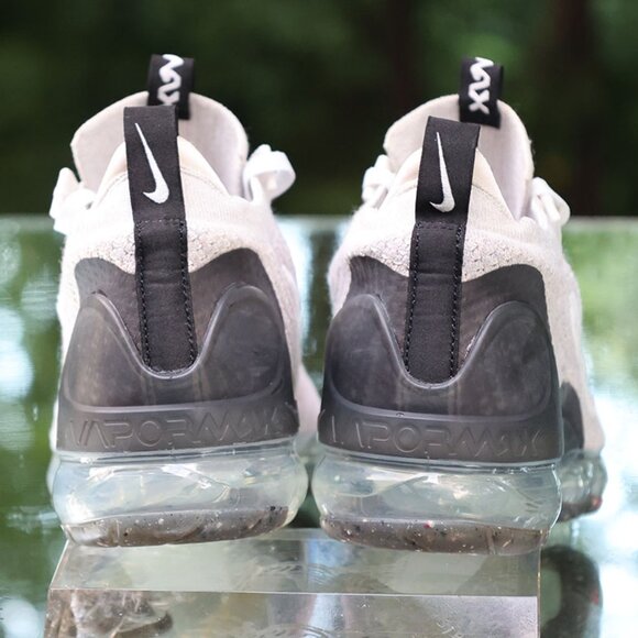 Nike Air VaporMax Flyknit 2021 Size 10 - Picture 10 of 14